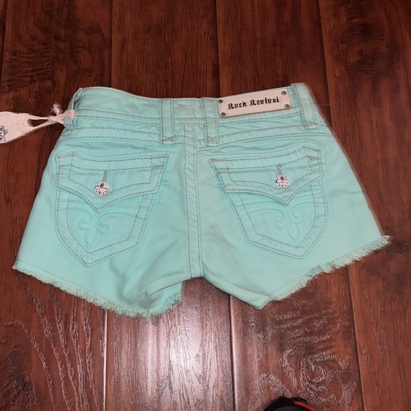Rock Revival Pants - Rock Revival Women’s Shorts sz 25